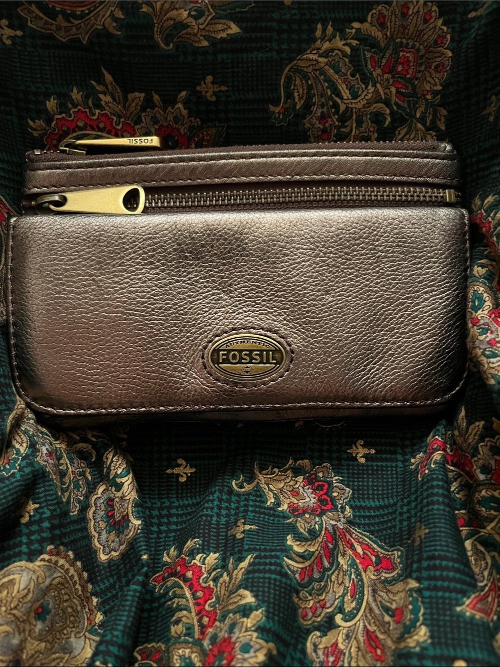 Fossil Metallic Bronze Leather 2 Zip Wallet with 3 inside pockets